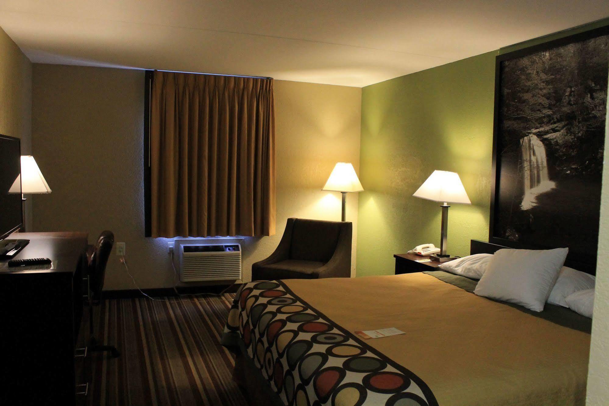 Super 8 By Wyndham Morrilton Motel Buitenkant foto