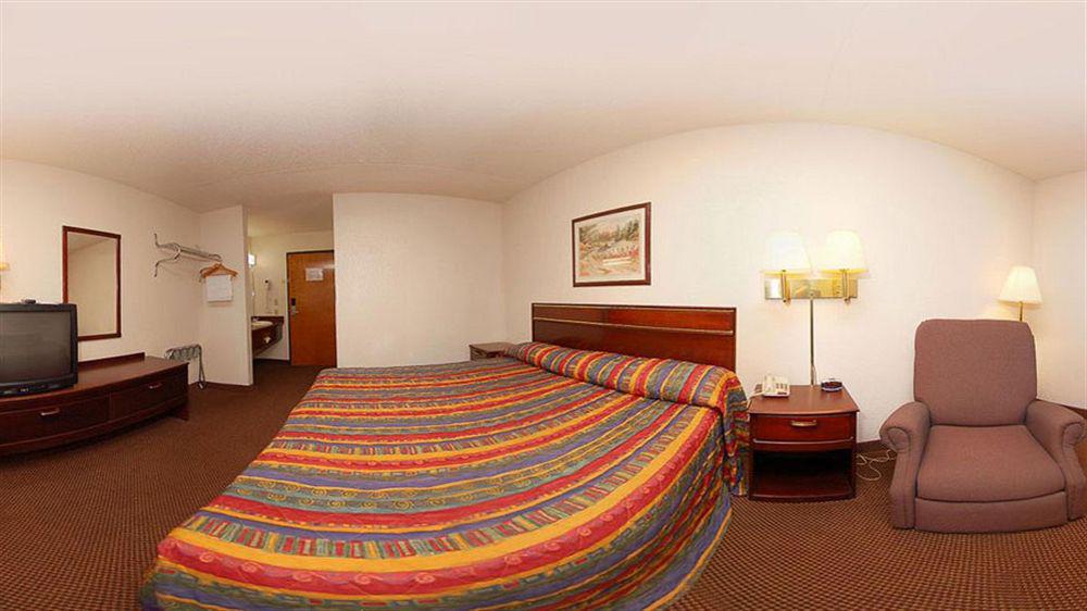 Super 8 By Wyndham Morrilton Motel Buitenkant foto